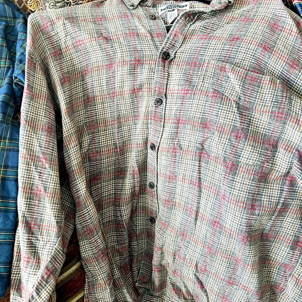 Easy wear goes good with fitted headgear